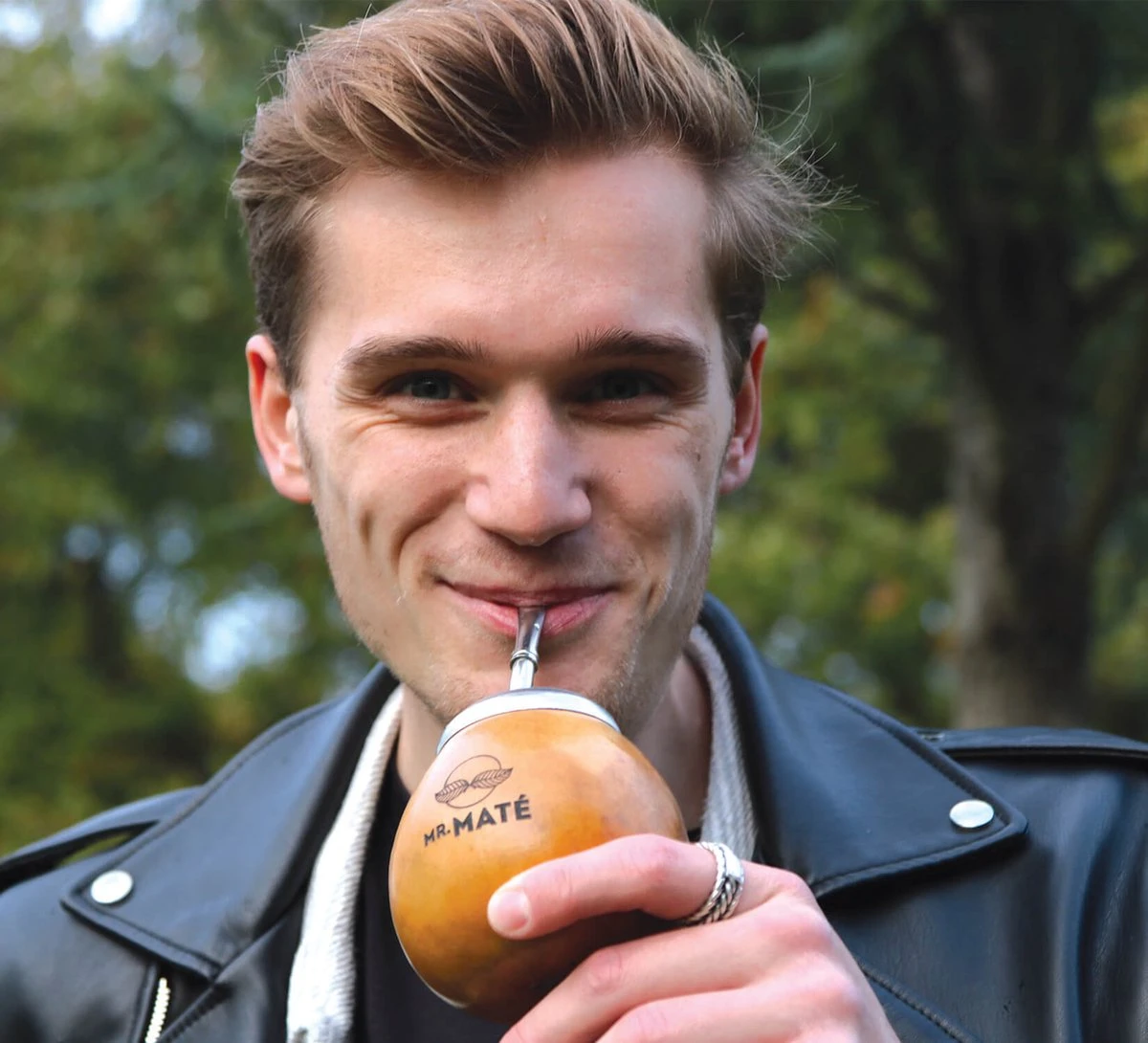 Yerba Mate Starterspakket Compleet - Traditionele Kalebas + Bombilla - Original Maté 150g 2 Yerba Mate Starterspakket Compleet - Traditionele Kalebas + Bombilla - Original Maté 150g - Afbeelding 2