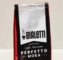 Bialetti Moka Intenso Gemalen Koffie - 4 X 250 Gram 12 Bialetti Moka Intenso Gemalen Koffie - 4 X 250 Gram -Monin Verkoopwinkel 1200x1142 2