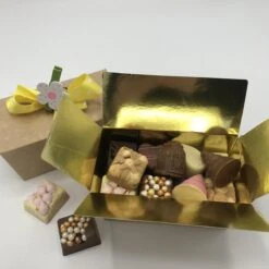 Cho-lala Doosje Lekkere Bonbons | Chocolade Cadeau | Handmade Chocolade | 250 Gram | Felicitatie | Verjaardag -Monin Verkoopwinkel 1200x1200 191