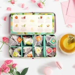 Lipton Thee Limited Edition Theedoos, Leuk Om Te Geven Als Cadeau - 40 Zakjes En Tinnen Blik - Cadeauverpakking -Monin Verkoopwinkel 1200x1200 355