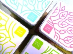 Dutch Tea Maestro - DUTCH TEA MAESTRO - Thee Cadeau - Thee Geschenk - Thee Pakket - Theeplank 7 Blikjes Losse Thee Cadeau -Monin Verkoopwinkel 1200x900 17