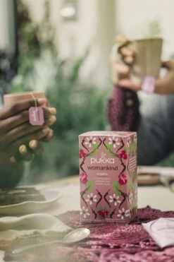 Pukka - Womankind Thee Bio -Monin Verkoopwinkel 799x1200 4